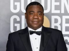 เทรซี่ มอร์แกนถูกพาออกจากสนามระหว่างเกม NBA หลังอาเจียนข้างสนาม เทรซี่ มอร์แกนถูกพาออกจากสนามระหว่างเกม NBA