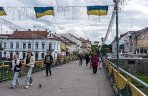 ท่ามกลางการนัดหยุดงานของรัสเซียมุมห่างไกลของยูเครน Beckons