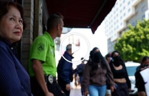 ในโตเกียวเล็ก ๆ น้อย ๆ ของแอลเอการประท้วงดึงดูดความเห็นอกเห็นใจและความยุ่งยาก